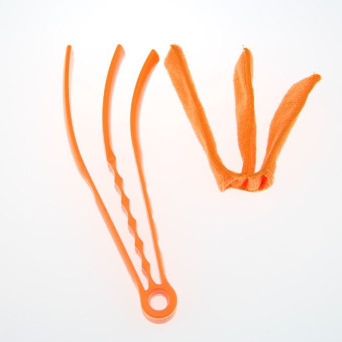 3-Prong Microfiber Blind & Vent Cleaning Brush